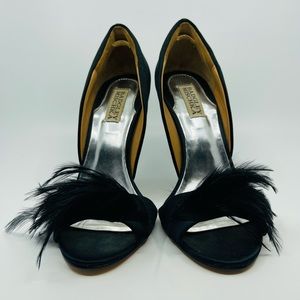 Badgley Mishka Feather Heels Size: 8.5M